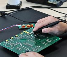 Electronic Architects, prototipazione schede elettroniche, piani di assemblaggio per produizione circuiti stampati